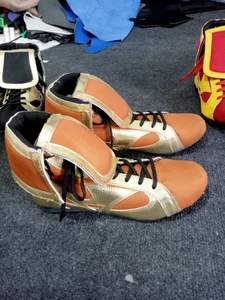 Hot New Trendy Kick Fight Trainer Chaussures de boxe Prix raisonnable Bottes de boxe à la mode du fournisseur - Product Image 4