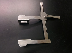 Écarteur de côtes manuel Finochietto en acier inoxydable de haute qualité en gros Instrument chirurgical CE réutilisable - Product Image 6