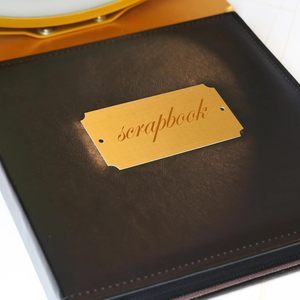 Placas y Etiquetas de Latón Tradicionales, Chapadas en Oro, Grabadas con Láser, Tamaños Personalizados, Suministro del Fabricante OEM - Product Image 2