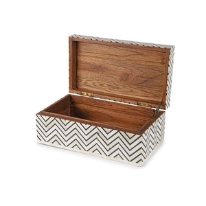 Boîte à bijoux rectangulaire en incrustation d'os décorative, fabriquée à la main en Inde, style classique, couleur et taille personnalisables pour les accessoires de bijouterie - Product Image 2