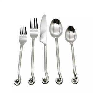 Ensemble de couverts en acier inoxydable plaqué or au design marteau, avec cuillère en résine, pour usage domestique et fêtes, ustensiles en métal - Product Image 6
