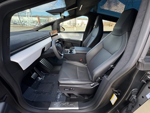 Cybertruck Cyberbeast Te/<span class=keywords><strong>slaa</strong></span> 2025 de Segunda Mano, Limpio, Vehículo Eléctrico Tipo Pickup de 5 Plazas para Adultos, con 3 Años de Garantía, Listo para Exportar - Product Image 3