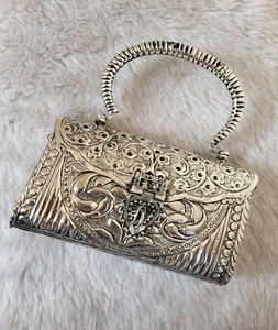New Demanded Dress Silver Banquet Bag Party <b>Wallet</b> Shell Clutch Bag Silver Brass Women's <b>Wallet</b> Bag by f s international - Product Image 3