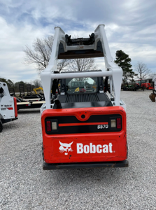 Mini machine de construction de haute qualité utilisée pour la chargeuse compacte Bobcat S300 avec moteur de chargeur frontal en stock à vendre - Product Image 2