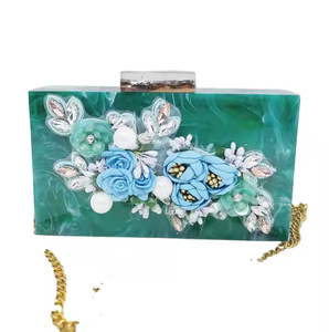 Vente en gros de luxe diamant strass boucle satin dames sac de soirée mariage par Crescent Crafts - Product Image 2