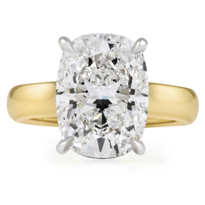 Bague solitaire large en or jaune avec diamant de laboratoire taille coussin de 5,10 carats pour femme, design élégant et classique pour fiançailles - Product Image 1