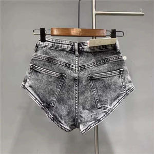 Premium Medium Washed Spandex Polyester Denim Shorts Custom OEM Wholesale <b>Stretchy</b> Durable Summer Casual Fashion Men <b>Women</b> - Product Image 3