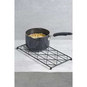 Dessous de plat en métal noir fait à la main protecteur de Surface pour espace culinaire vaisselle porte-plante et utilisation de décoration intérieure - Product Image 2