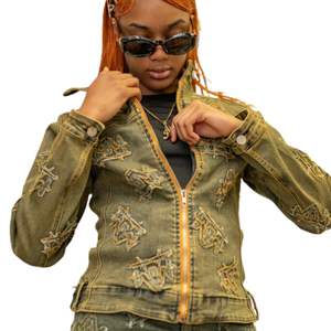 <b>Womens</b> Distressed Denim Jacket Zipper Front Slim Fit <b>Vintage</b> Wash Casual Streetwear <b>Jean</b> Jacket - Product Image 1