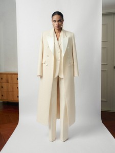 Gabardinas elegantes de calidad para mujer con abertura en la espalda Rohde abrigo de doble botonadura ropa de verano para mujer Whiteant Vietnam - Product Image 4