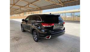 รถยนต์มือสอง โตโยต้า ไฮแลนเดอร์ ปี 2021 รุ่น SUV ขับเคลื่อน 4 ล้อ ระบบ AWD พร้อมระบบควบคุมความเร็วอัตโนมัติ ACC เบาะหนัง เครื่องยนต์ 4.5 ลิตร ล้อแม็ก R18 น้ำมันเบนซิน เกียร์อัตโนมัติ ไฟหน้า LED แบบพาโนรามาด้านซ้าย - Product Image 6