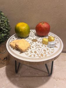 Artisanat en bois de support de gâteau de résine avec la qualité d'exportation pour des événements et des parties - Product Image 2