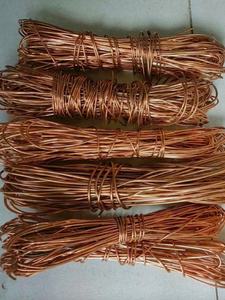 เศษลวดทองแดงคุณภาพสูง มิลเบอร์รี่ 99.99% บรรจุในกล่องแข็งแบบใช้มือ ขาย - Product Image 3