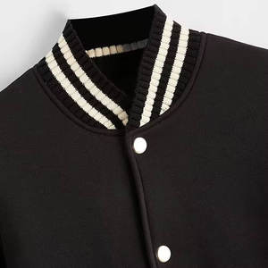 El más nuevo diseño de los hombres Varsity Jacket para la venta en la mejor calidad Durable Diseño personalizado Hombres Varsiti Jacket para la venta - Product Image 4