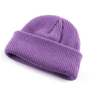 Gorro de invierno de punto Jacquard de proveedor al por mayor, gorro de moda con patrón de lazos bordados personalizados para uso informal - Product Image 3