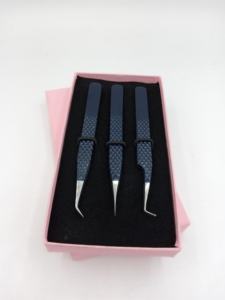 แหนบต่อขนตาแบบมืออาชีพ 45 90 องศา สแตนเลสสตีล ป้องกันไฟฟ้าสถิต ทนทาน ขนาด 10 มม. รับทำโลโก้ ผงสีมิดไนท์ - Product Image 2