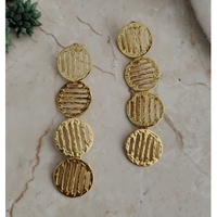 SOUMYA CREATIONS Boucles d'oreilles pendantes géométriques en laiton plaqué or style bohème - Bijoux pour femmes pour toutes occasions, provenant du Rajasthan