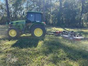 À vendre : Tracteur à chenilles John Deere 1023E, 80 CV, équipement agricole, moteur Cummins, roulements, boîte de vitesses, pompe, composants - Product Image 5