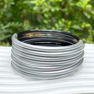 Silver-Colored Natural Buffalo Horn Beaded Bracelet With Design 4mm 2mm Sizes India Wedding Parties Black <b>Crystal</b> Glass Beads - Product Image 2