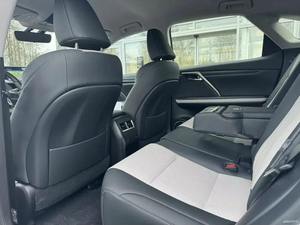 Lexus RX 300 AWD 2022, automatique, jantes R18, sièges en cuir de luxe, caméra de recul, diesel/essence, moteur 4.0L - Product Image 2