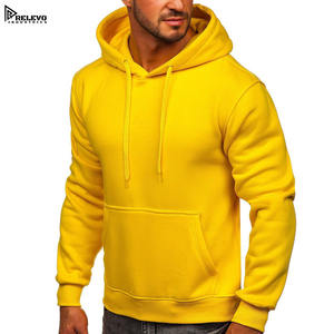 Sudadera con Capucha Lisa Amarilla para Hombre, 100% Algodón, Transpirable y de Secado Rápido, Lista para el Invierno, Diseño Personalizable, Fabricada en Pakistán - Product Image 6