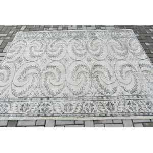 พรมวินเทจสไตล์ตุรกี ขนาด 6x7.7 ฟุต พรมลายสัตว์ขนาดใหญ่สีเทา - Product Image 3