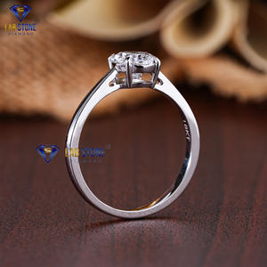 1.00 TDW แหวนเพชรรูปไข่ทองคําขาวโดย Lab-Stone / แหวนเพชรเต็มความส่องแสง / สี EF-VS - Product Image 5