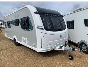 Acheter Mini aluminium caravane/camping-car remorque pour tout-terrain Camping en plein air et voyage polyvalent RV remorque. - Product Image 6