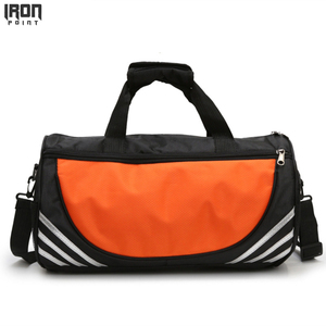 Vente en gros Sac de sport pour hommes personnalisé unisexe Nouveau design unique avec fermeture à glissière Doublure en toile/nylon/polyester Bas quantité minimale de commande - Product Image 2