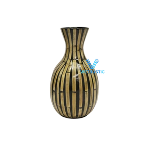 Meilleure Collection Vases en bambou filé en jonc de mer pour fleurs Vases à fleurs en verre Personnaliser Paquet Bougies Pots Plaques - Product Image 1