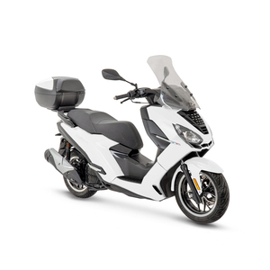 Scooter Peugeot Équipé d'un Démarrage Électrique et d'un Système de Freinage Efficace - Product Image 2