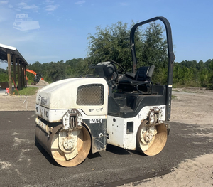 Tractor de ruedas B-O-B-C-A-T BCA24 de 2005 con motor y caja de cambios, listo para enviar - Product Image 1