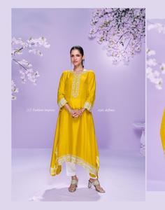 Elegante y Moderno Conjunto de Kurti Reversible de Rayón Sin Arrugas para Mujer con Pantalón y Dupatta, Venta al por Mayor, Servicios OEM ODM Disponibles, Étnico para Fiestas - Product Image 4