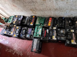 เศษแบตเตอรี่ตะกั่วคุณภาพสูง 12v 100ah  มีจำหน่ายในราคาถูก แบตเตอรี่ตะกั่วกรดสำหรับเครื่องสำรองไฟ พร้อมส่งออกทั่วโลก - Product Image 2