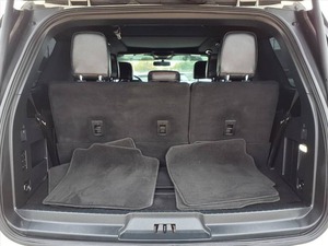 Neatly used Limited 4dr SUV 4WD - Product Image 4