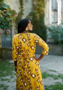 เดรสผ้าฝ้ายพิมพ์ลายดอกไม้สไตล์โบฮีเมียน ปรับขนาดเอวได้ เหมาะสำหรับใส่ลำลองหรือโอกาสพิเศษ - Product Image 2