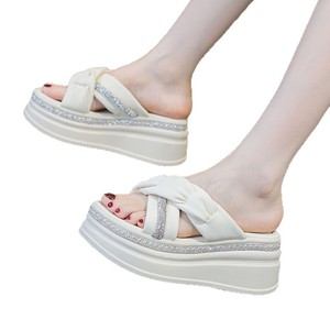 Zapatos franceses Mary Janes de tacón grueso para mujer, calzado a la moda para primavera y otoño, suela suave, tacones planos versátiles, calzado para vestido de boda - Product Image 4