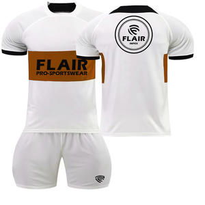 Uniformes de Fútbol Retro de Alta Calidad, Camisetas de Fútbol Personalizadas, Uniformes Deportivos para Hombre, Transpirables, con Nombre/Logotipo OEM Incluido, a la Moda - Product Image 6
