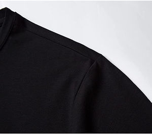 Camiseta Unisex de Alta Calidad, 160 GSM, con Logotipo Personalizable, Pedrería Metálica de 8mm, Color Personalizado - Product Image 5