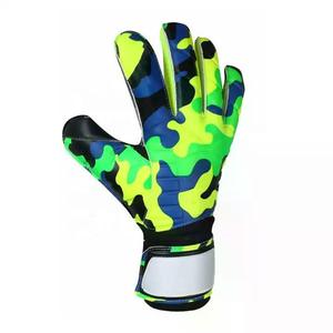 Dernière qualité de gants de gardien de but de football professionnel en latex pour jeunes adultes gants de gardien de but de football avec logo personnalisé - Product Image 4