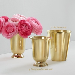 Decorative <b>Flower</b> Vase for Christmas New Tree Texture Design Antique Vase Wedding and Party Decorative <b>Flowers</b> <b>Display</b> Vase - Product Image 3