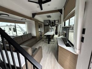 Nuevo 2026 Forest River Wildwood Grand Lodge 42ICE - Product Image 5