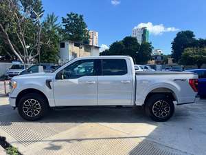 รถกระบะฟอร์ด F150 XLT รุ่นปี 2021 ขนาดใหญ่ มือสอง - Product Image 1