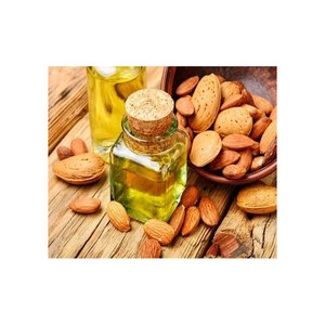 Aceite de almendras crudas de alta calidad Aceite de pelo de almendras dulces a precio mayorista - Product Image 1