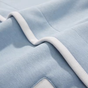 เสื้อฮู้ดดี้ฤดูหนาวสำหรับผู้ชาย ผลิตในปากีสถาน - สีและโลโก้ตามสั่ง ผ้าโพลีเอสเตอร์/ผ้าฝ้ายขนแกะ เป็นมิตรกับสิ่งแวดล้อม เสื้อฮู้ดดี้ลำลอง - Product Image 4