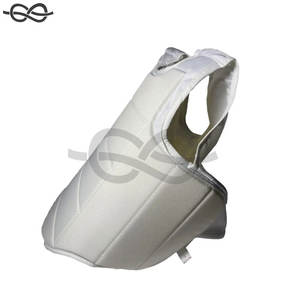 Cómodo protector de pecho Rib Shield para Taekwondo Muay Thai Boxing Competition Hecho de cuero duradero - Product Image 2