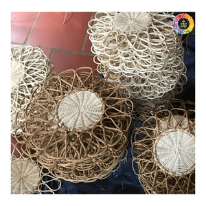 Mantel de ratán Artículo de decoración de comedor Regalo especial Utensilios de cocina Mantel de ratán Forma redonda Producto de artesanía vietnamita - Product Image 1