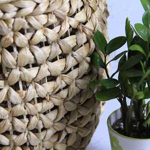 Cesta Redonda de Jacinto de Agua Tejida a Mano, Cesta de Almacenamiento Artesanal para Decoración del Hogar, Hecha en Vietnam, KingCraftViet - Product Image 2