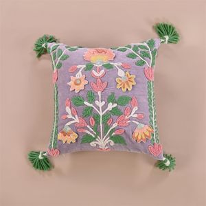 ปลอกหมอนอิงออกแบบใหม่ปักลายดอกไม้พร้อมพู่ขนสัตว์ขนาด50x50ซม. สำหรับห้องนั่งเล่น - Product Image 1