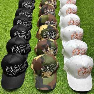 Casquettes de baseball unisexes Camo Design à 5 panneaux imprimées sur mesure avec un design classique et une broderie 3D - Product Image 6